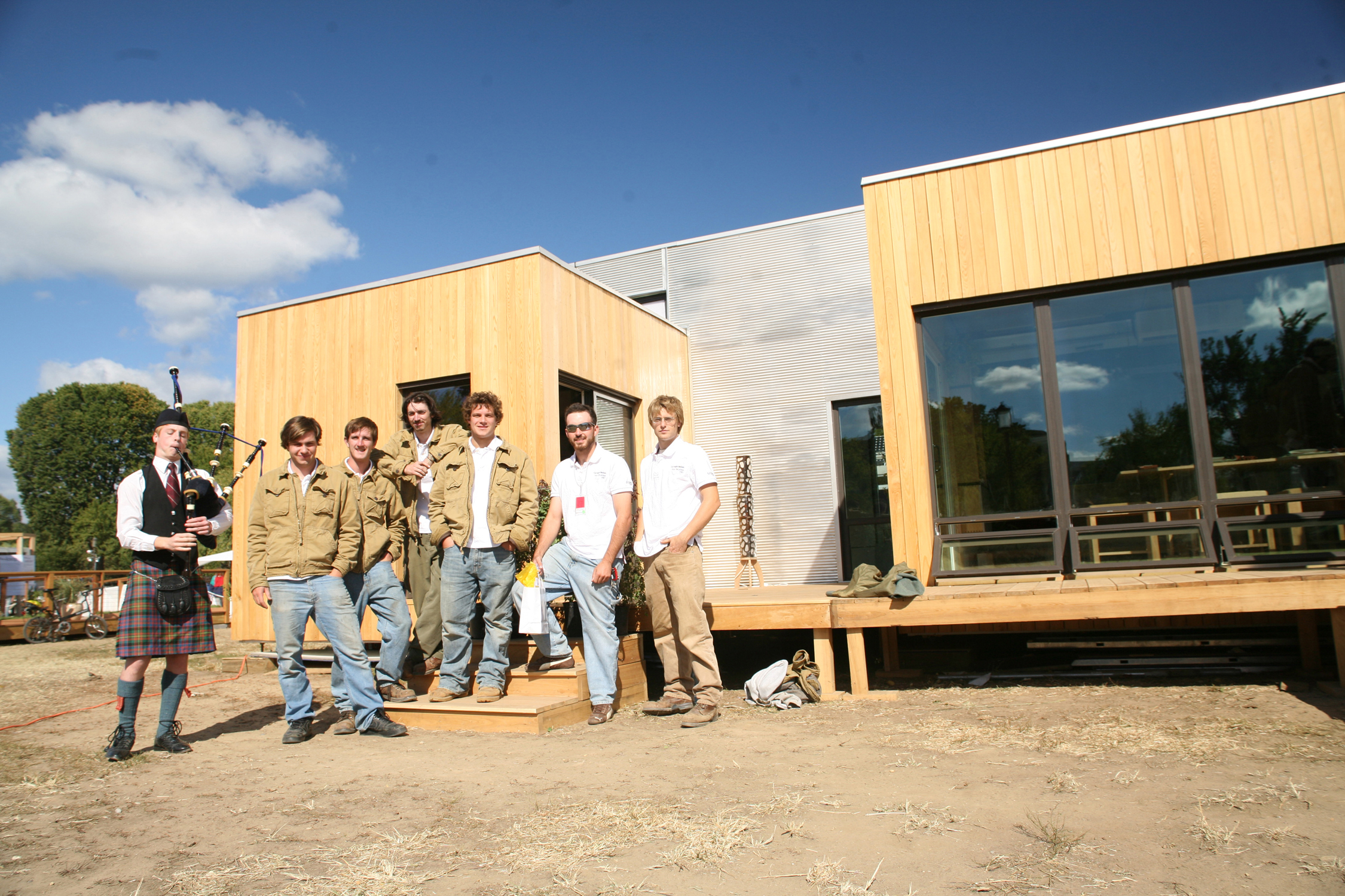 “TriPod”, Solar Decathlon, Washington, DC 2007