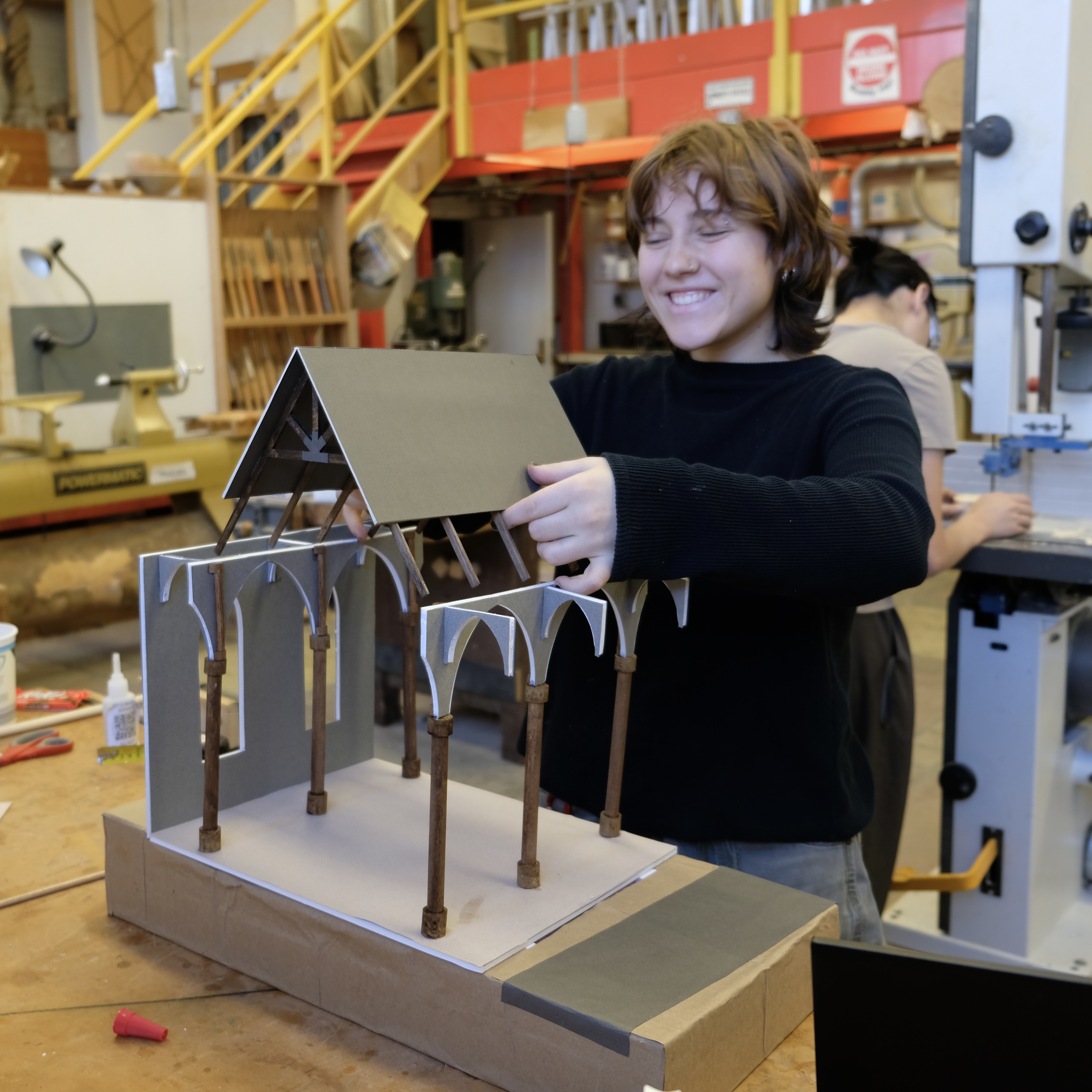 Students working in Archshop