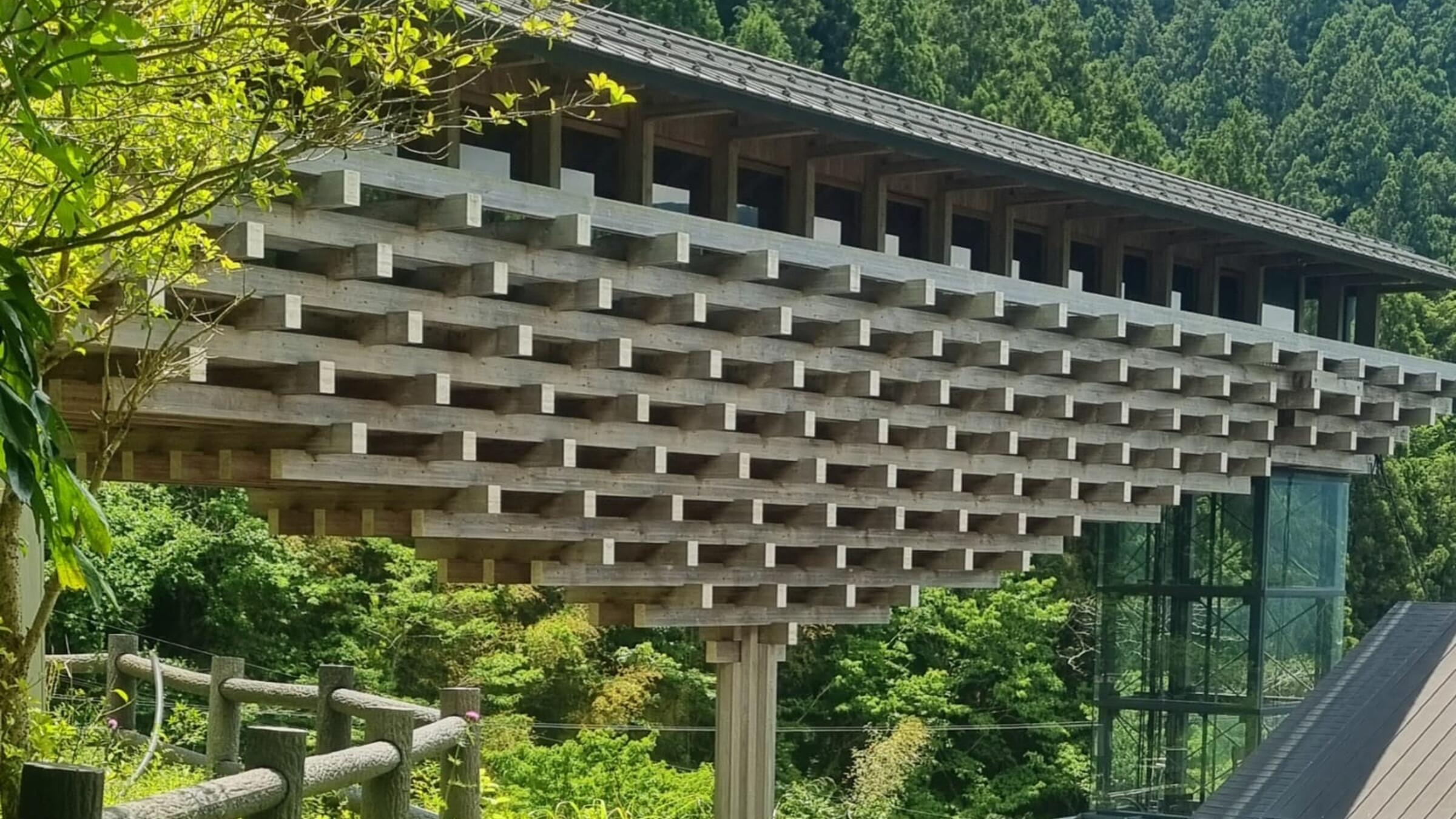 Rovina George, Japan (Tokyo, Osaka, Kochi): Crafting Architecture: Tracing encounters between tradition and modernity in Japanese Timber Construction