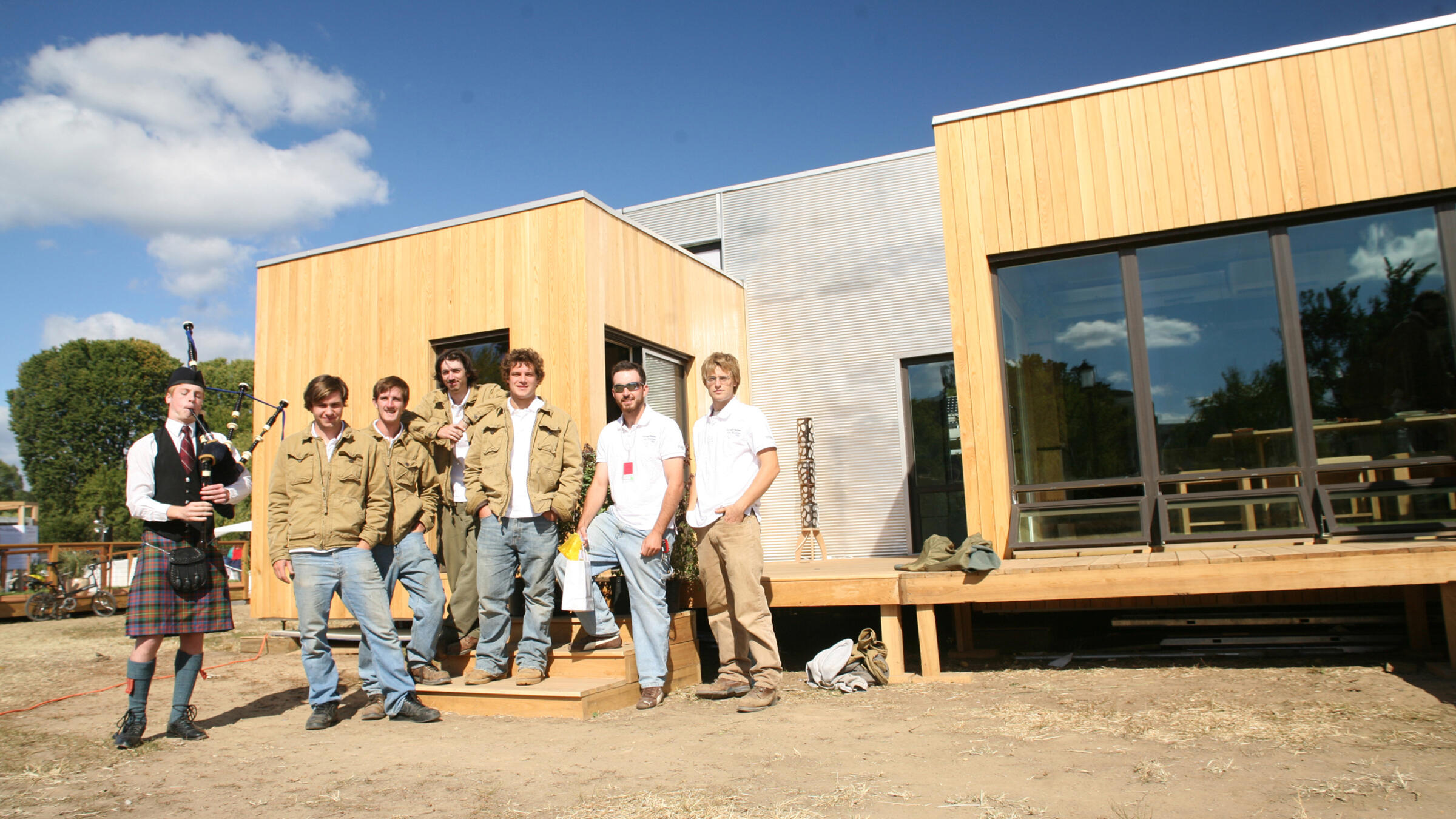 “TriPod”, Solar Decathlon, Washington, DC 2007